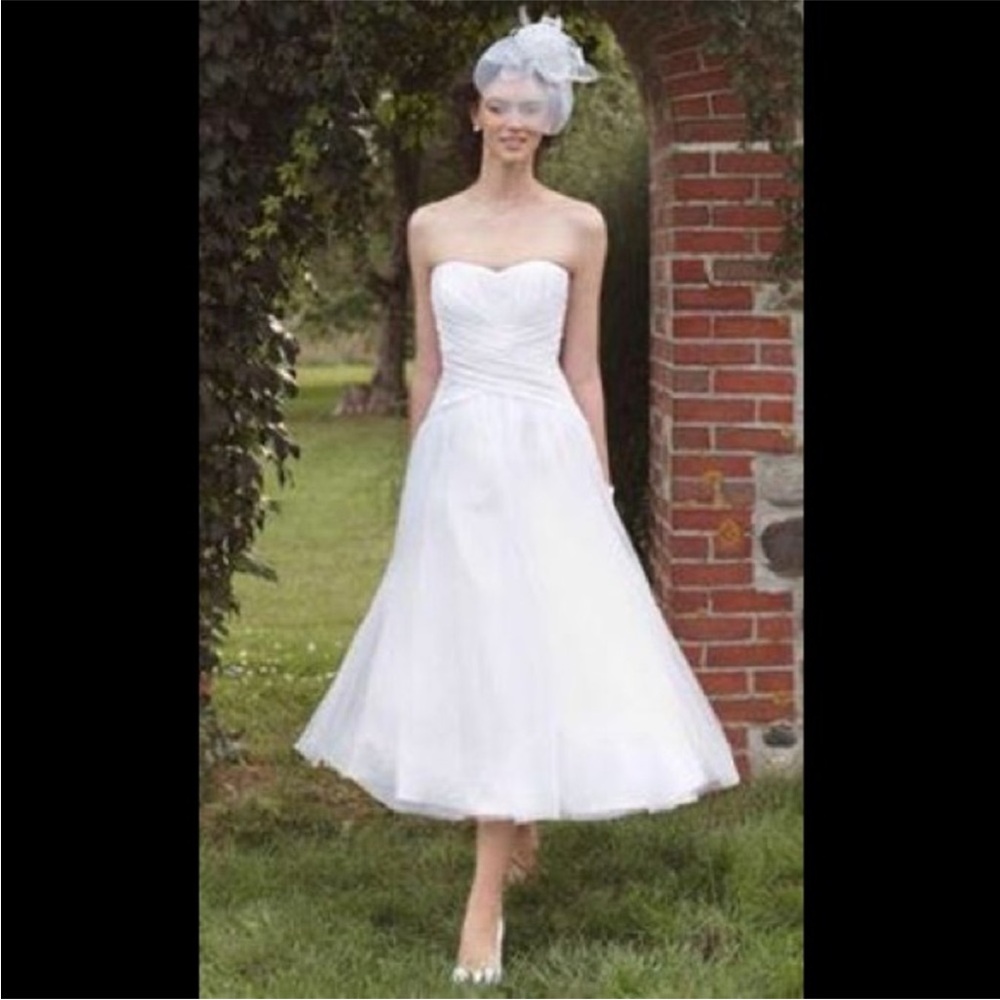 David's Bridal Strapless White Dress
